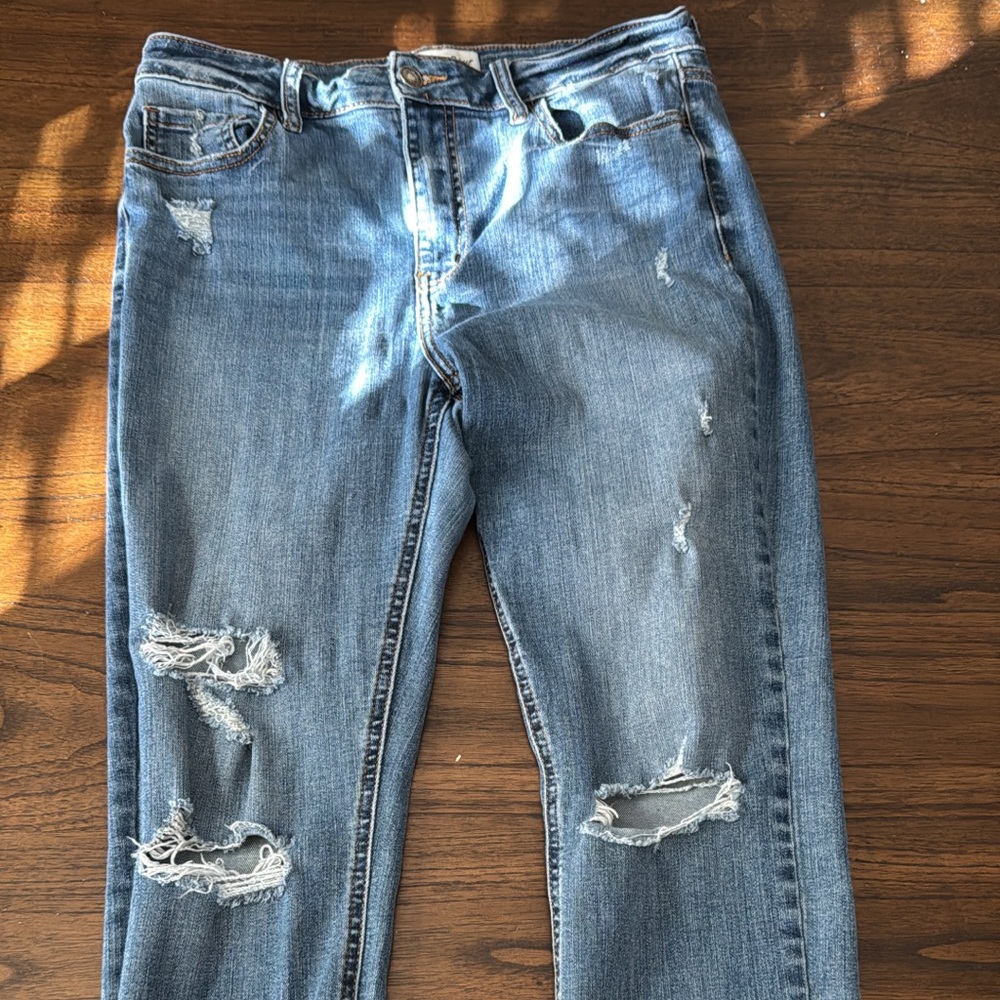 Studio Blue Distressed Blue Skinny Jeans